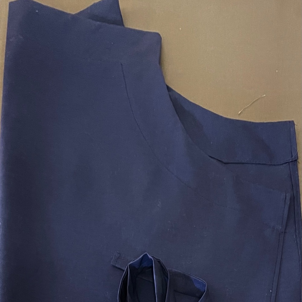 Apron - Picture 2 of 4
